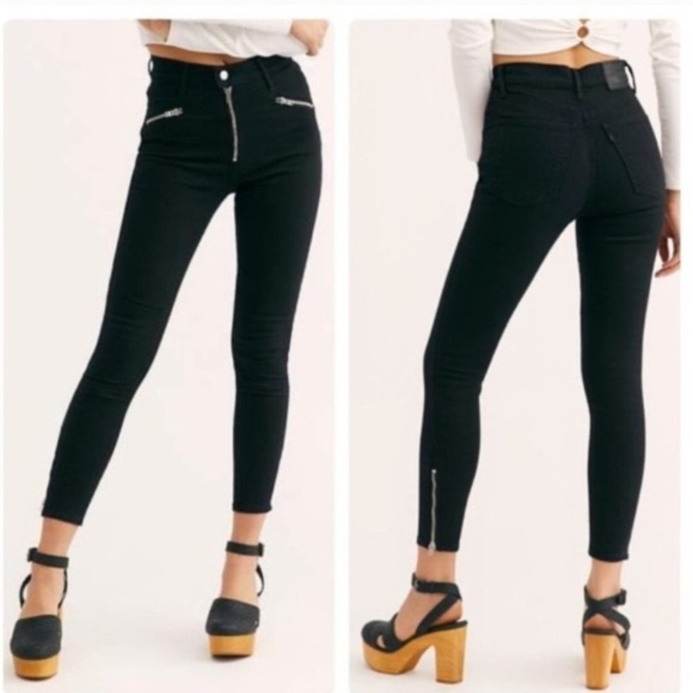 Levi’s mike high super skinny moto zip jeans